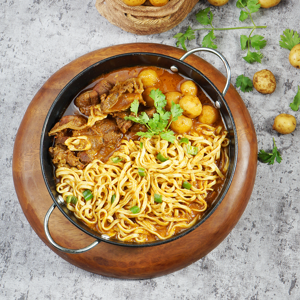 Aloo Gosht Noodle
